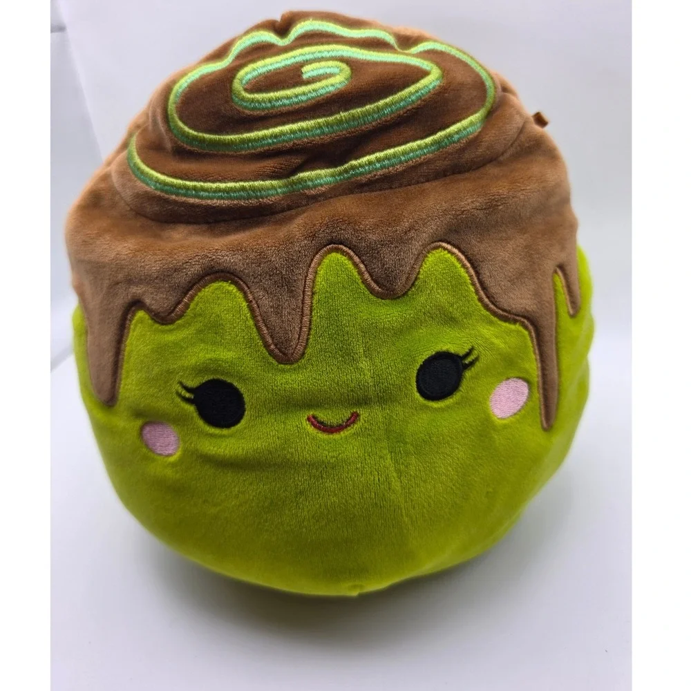 Squishmallow Chanel the Cinnamon Roll 8 Inch Green Brown Plush Kellytoy 0063